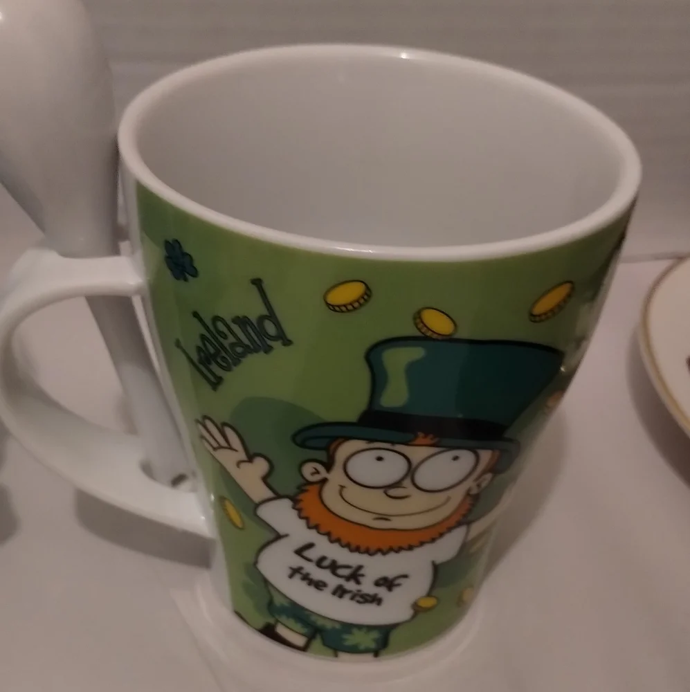 Looney Leprechauns Ireland Luck Of The Irish Coffee Mug